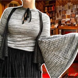 Heather Gray Space Dye Bell-Sleeve Witch Top, Size S